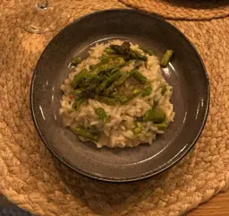 Zitronen-Risotto mit grünem Spargel